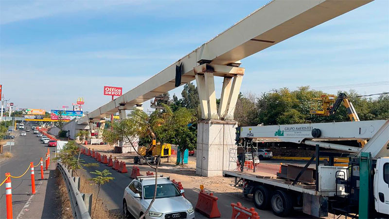 Distribuidor vial salida Pátzcuaro reducirá los accidentes viales en la zona: Rogelio Zarazúa 