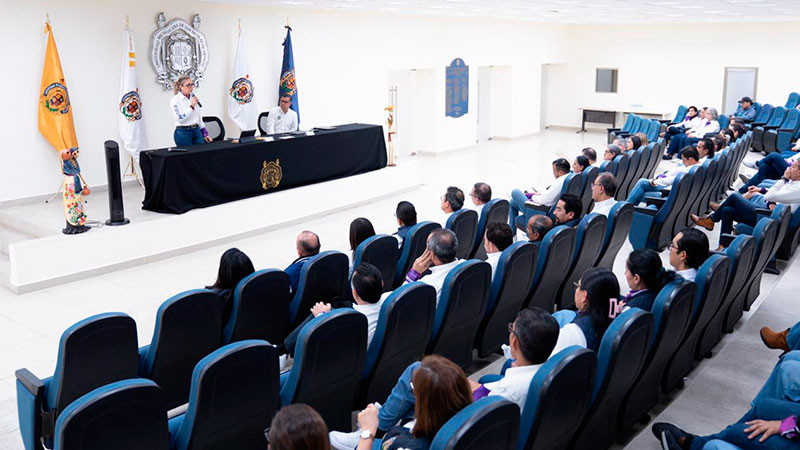 Yarabí Ávila convoca al equipo de trabajo de la UMSNH a formar un frente contra la violencia de género 