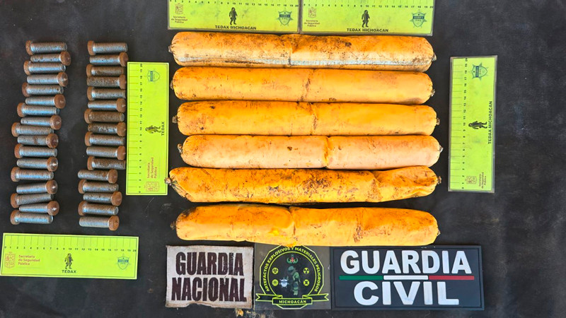 Aseguran en Nahuatzen, Michoacán 32 granadas y 2 artefactos explosivos 