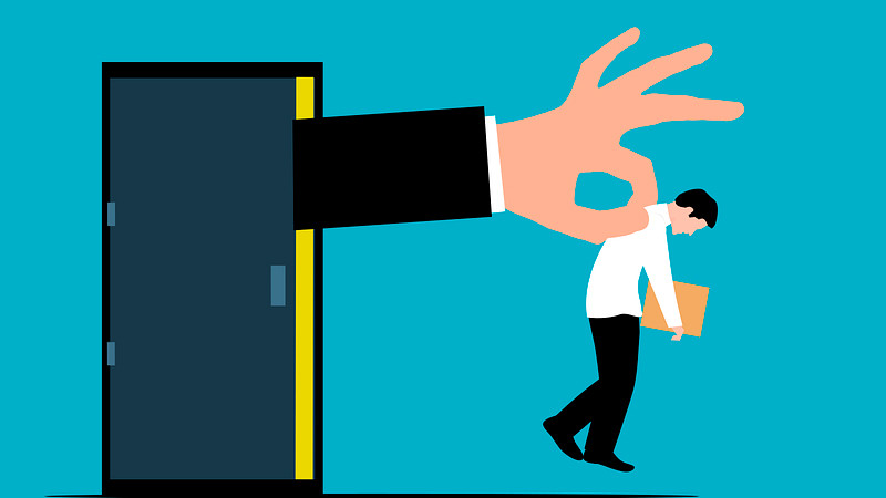 Desempleo en EEUU se dispara al 4.6%; cifra más alta desde 2021 