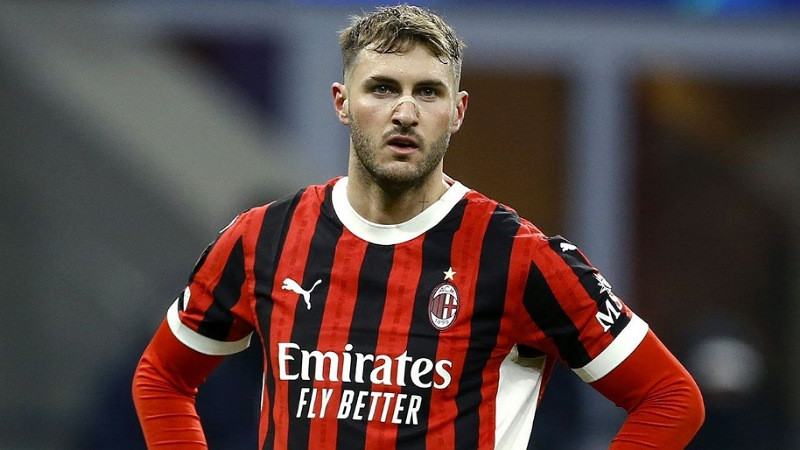 Santiago Giménez será operado del tobillo; peligra el Mundial 2026 