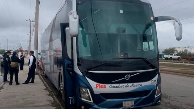 Se roban más de un millón de pesos en asalto a autobús de pasajeros; salió desde Michoacán 