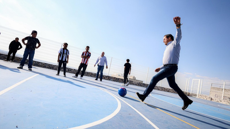  Chepe Guerrero inaugura parque y cancha en la colonia El Paraíso, Querétaro  
