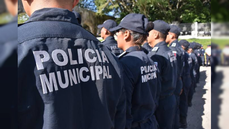 Comando armado secuestra a policía municipal en Michoacán; despliegan cacería nocturna sin resultados 