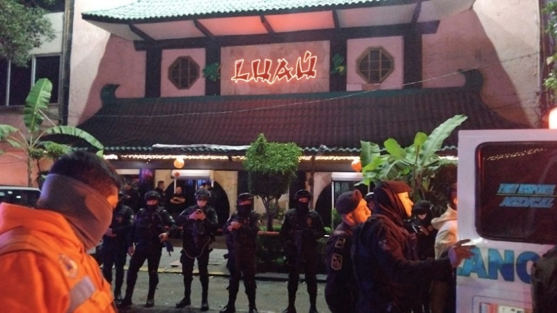 Ataque armado en restaurante de la CDMX deja una persona muerta y otra herida 