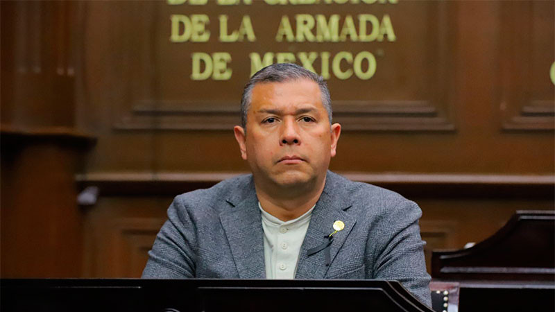 Barragán exige supervisión permanente en mercados y tianguis ante la venta de pirotecnia en Morelia 