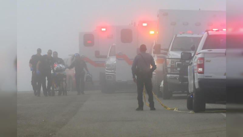 Avioneta de la Marina mexicana se estrella en Texas: Hay dos muertos, cuatro heridos y dos personas atrapadas en escombros 