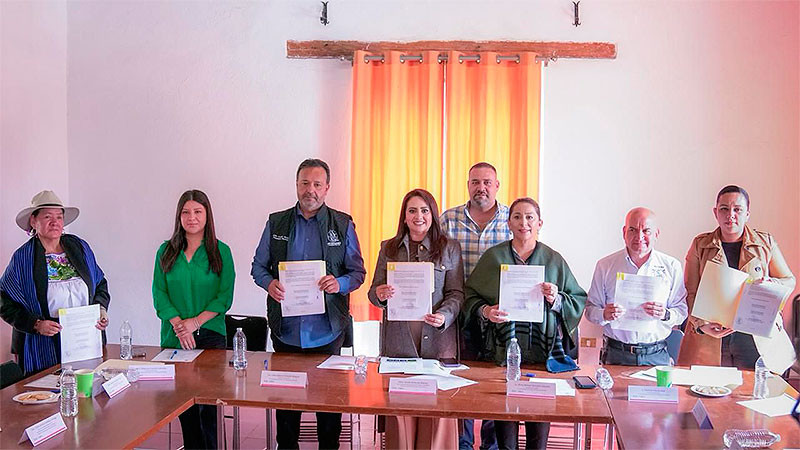Impulsa Gladyz Butanda desarrollo turístico sostenible del lago de Pátzcuaro 