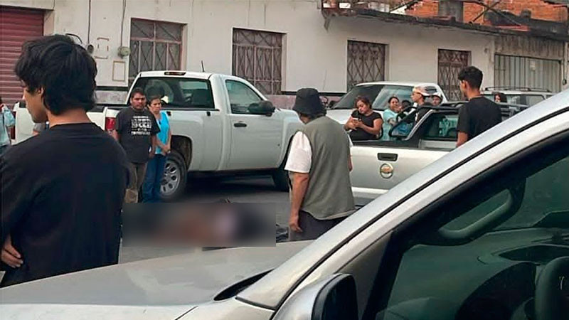 Quitan la vida a un hombre en el Centro de Uruapan, Michoacán 
