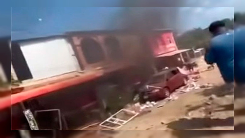 Dos personas pierden la vida y una más resultó lesionada por explosión de pirotecnia en Jalapa del Márquez, Oaxaca 