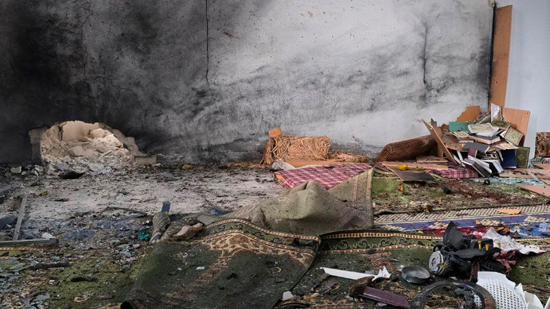 Atentado contra mezquita en Siria deja al menos 6 muertos y 21 heridos 