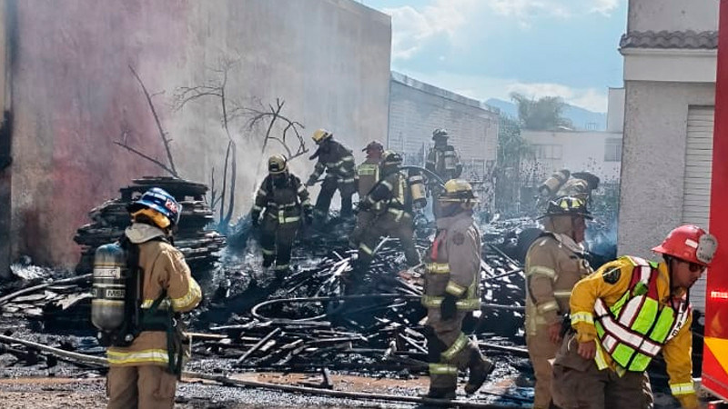 Atiende Gobierno de Morelia de manera inmediata incendio al poniente de la ciudad 