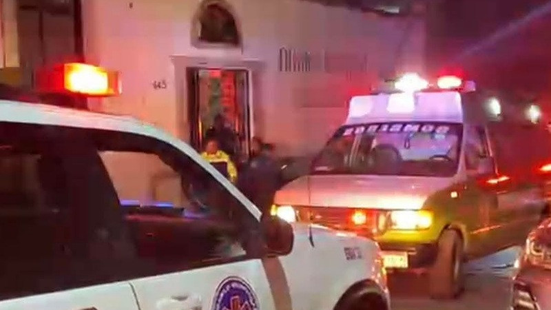 Cae elevador de mantenimiento en una clínica de La Piedad, Michoacán, hay cuatro heridos 