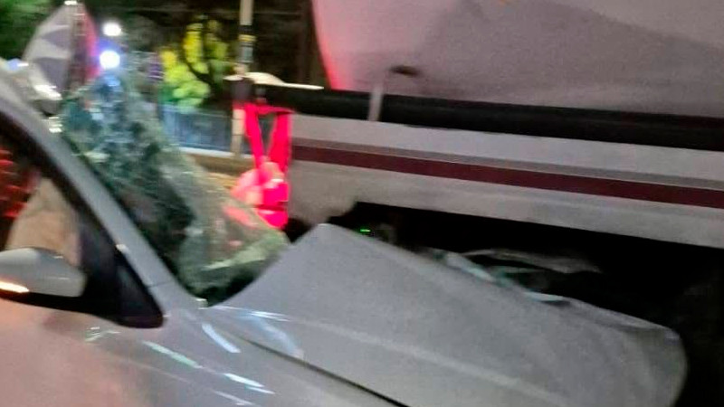 Mortal choque en Paseo Constituyentes, en Corregidora, Querétaro 