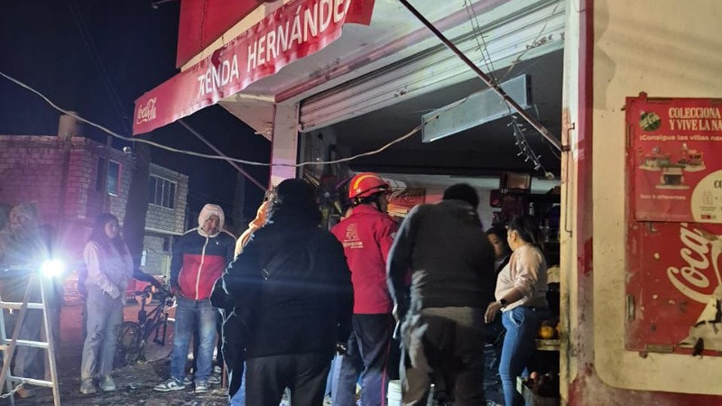 Explosión de pirotecnia en tienda de abarrotes deja dos lesionados en Ixmiquilpan, Hidalgo 