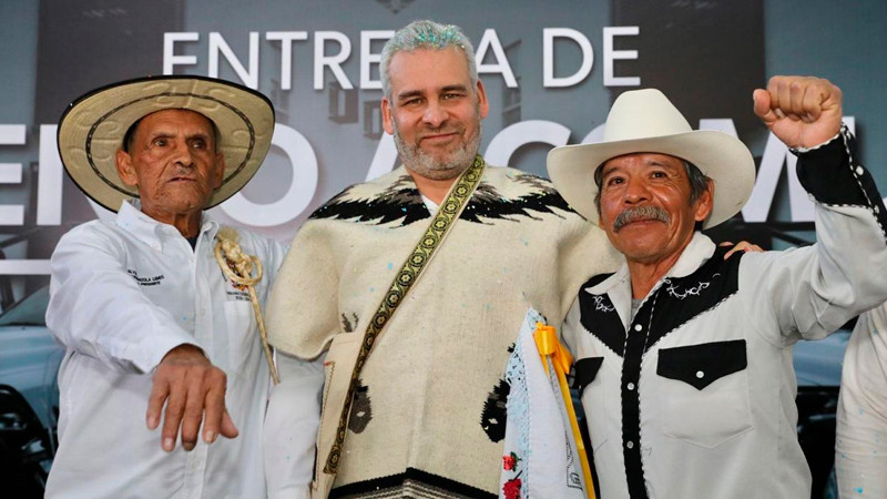 Más de 163 mil habitantes de 48 pueblos originarios ya ejercen el autogobierno: Bedolla 