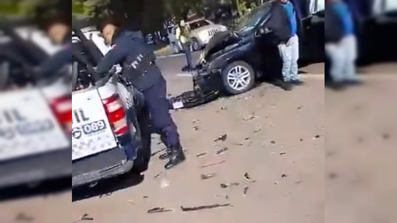 Policías en sentido contrario se estrellan contra dos autos en la carretera Pátzcuaro – Erongarícuaro, Michoacán: cinco heridos, entre ellos dos agentes 