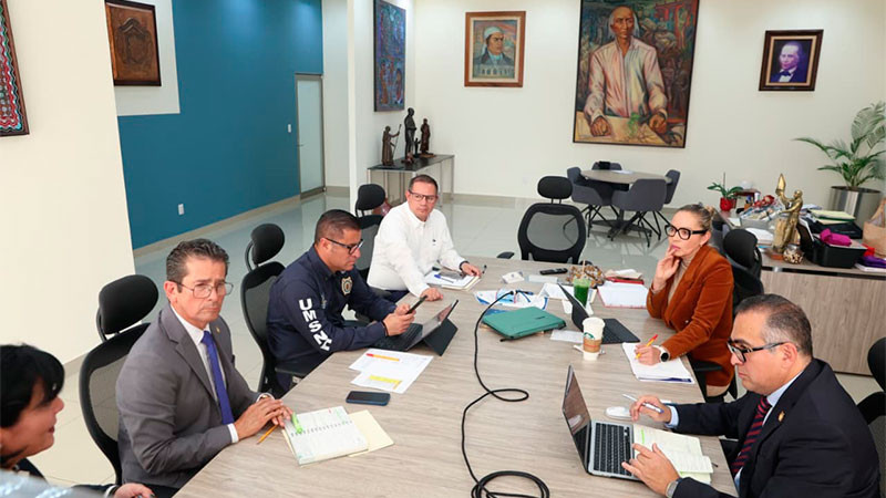 UMSNH diversifica su oferta educativa; estudia Administración, Contaduría, Mercadotecnia o Derecho en línea 