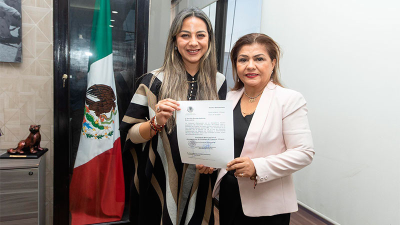 Nombran a Eva Elia Guzmán Gutiérrez como nueva alcaldesa de Cintalapa, Chiapas, tras la detención de su edil  