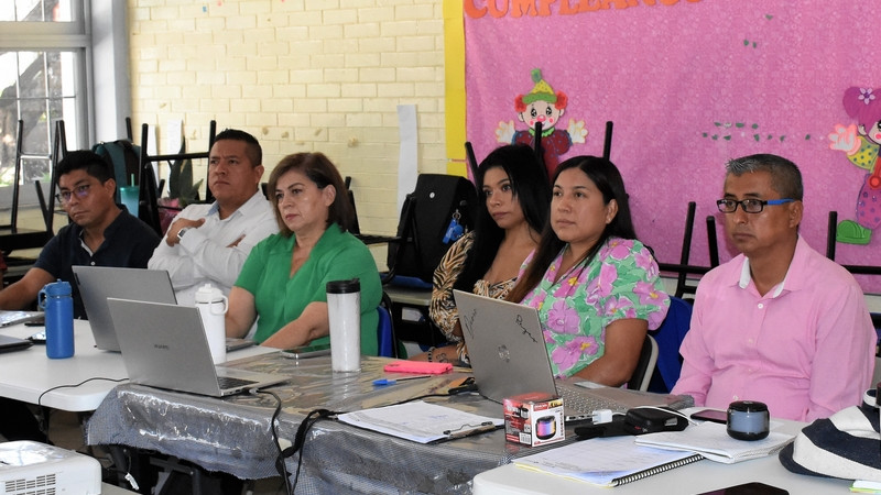 Regresan a sus actividades 18 mil trabajadores de educación básica en Querétaro 