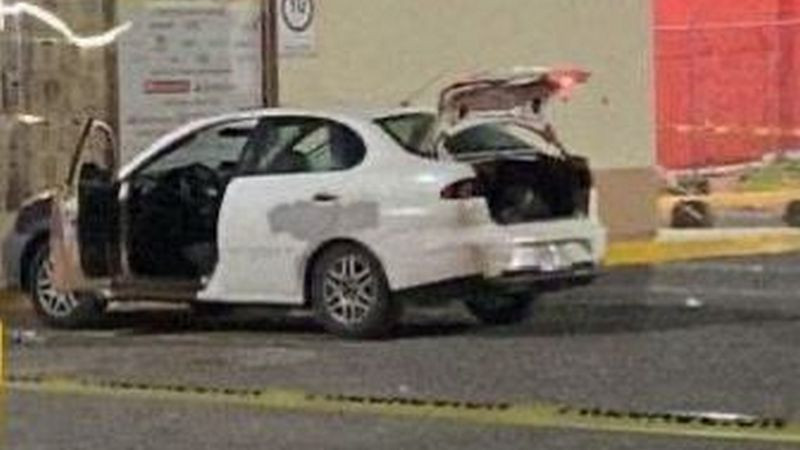 Aseguran auto con armas de fuego en la carretera libre Querétaro-Celaya 