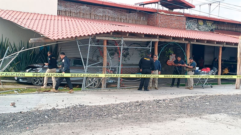 Balacera en Zamora, Michoacán deja un hombre sin vida y una joven herida 