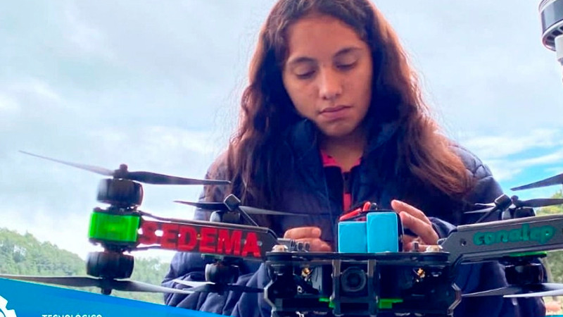 Sheinbaum felicita a joven mexicana ganadora del concurso mundial de IA 