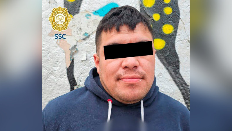 Capturan en posesión de un arma y estupefacientes a presunto líder de célula delictiva en Iztacalco 