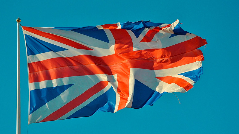 Rusia expulsa a un diplomático británico; lo acusa de espionaje 