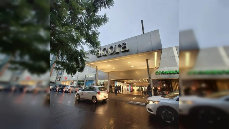 Burlan a cientos de militares y policías y a punta de balazos asaltan joyería en centro comercial de Uruapan, Michoacán: Ni el homicidio de Carlos Manzo llevó seguridad al municipio  