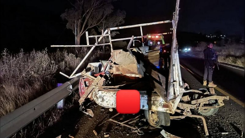 Choque vehicular en la Morelia-Zacapu deja un herido 