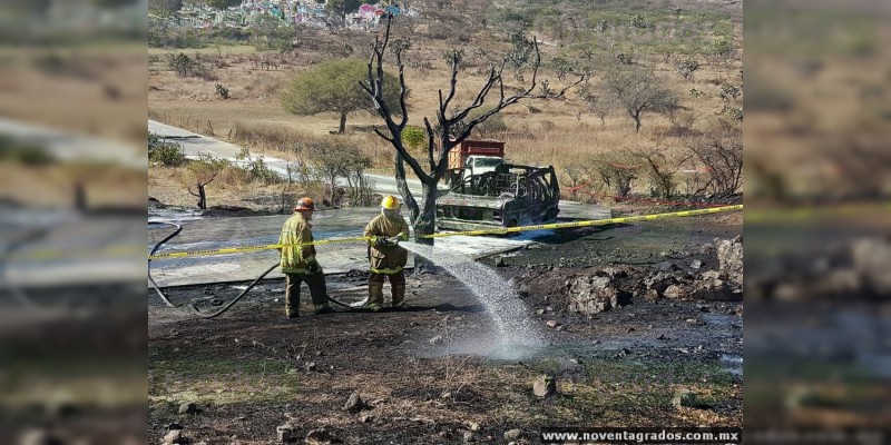 Se incendian ductos de Pemex en Tarímbaro, Michoacán - Foto 6 