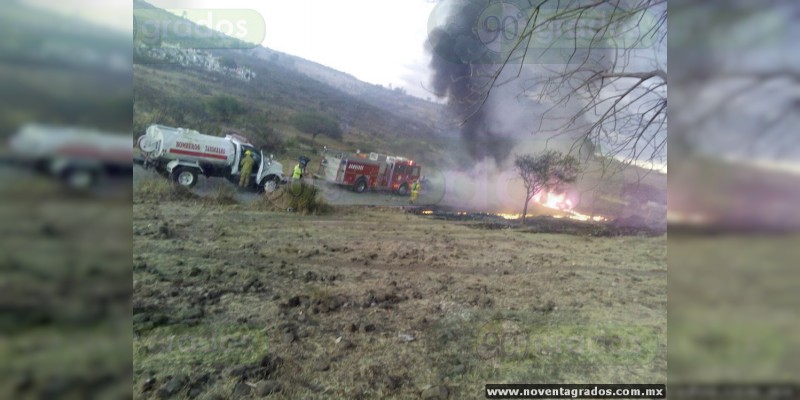 Se incendian ductos de Pemex en Tarímbaro, Michoacán - Foto 9 
