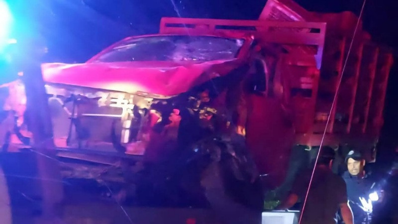 Choque entre dos camionetas en Tacámbaro, Michoacán, deja un menor herido 