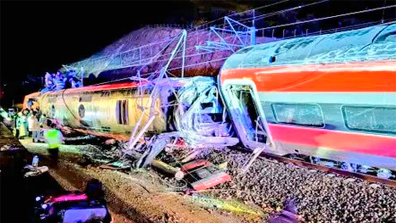 Fallecen al menos 5 personas y otras más resultaron heridas tras un accidente ferroviario en España  