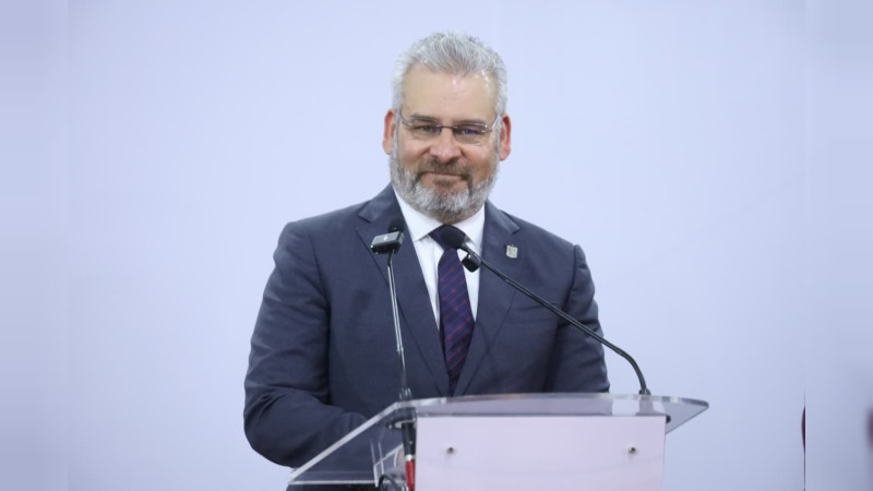 Elementos de patrullaje y proximidad portarán Body Cam en Michoacán, adelanta Ramírez Bedolla 