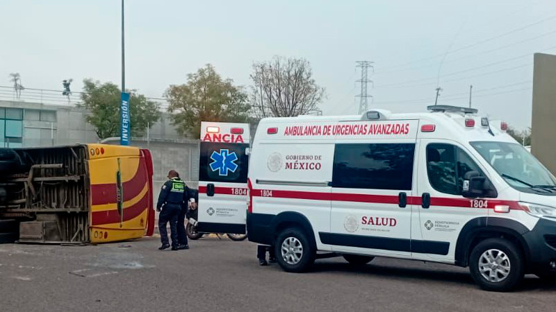 Confirma CRUM 10 personas trasladadas a hospitales tras accidente en Morelia, Michoacán 