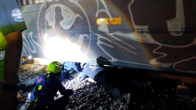 Tren arrolla a una persona en la Santa María Magdalena, de Querétaro capital  