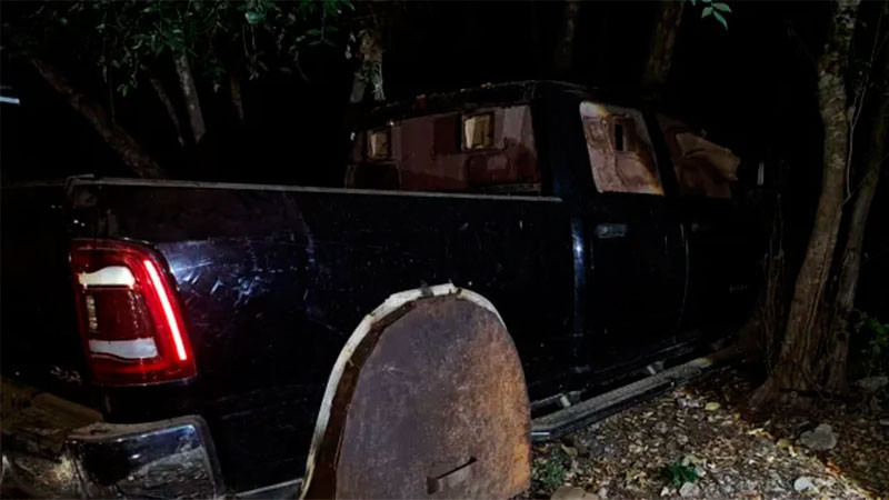 En Aquila, Michoacán: La Marina asegura vehículo “monstruo” y sustancias ilícitas  