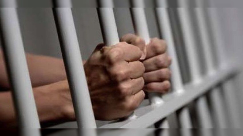 Empleado de la Fiscalía Michoacán es vinculado a proceso por abusar de su propia hija, durante más de una década  