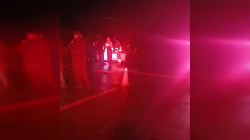 Fatal accidente en la carretera Uruapan – Carapan, Michoacán, deja dos muertos y tres heridos 