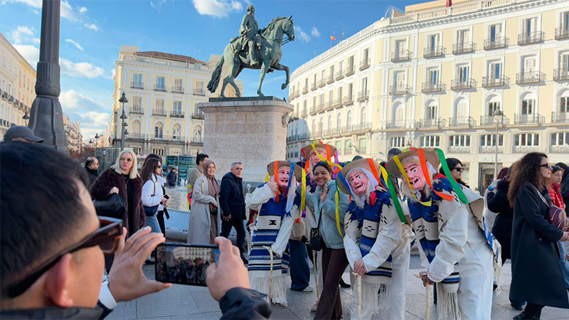 Danza de los viejitos cautiva España en Feria Internacional de Turismo 