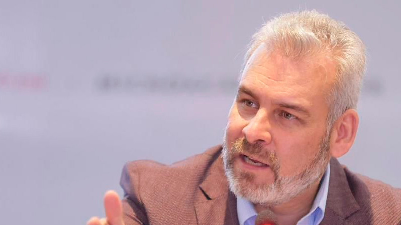 Bedolla condena homicidio de familia michoacana y garantiza colaboración para que haya justicia 