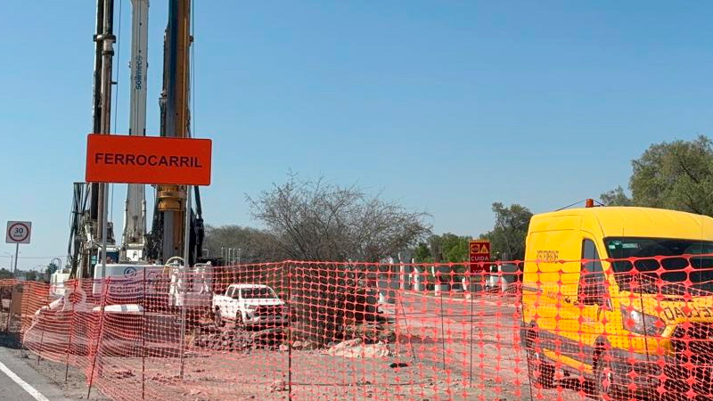 Colegio de Arquitectos de Querétaro apoya proyecto ferroviario del Tren México-Querétaro 