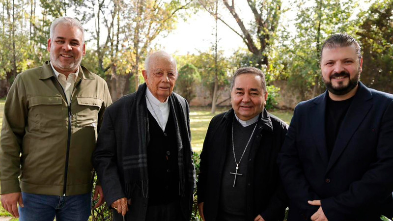 Bedolla y arzobispo de Morelia unen esfuerzos para pacificar al estado 