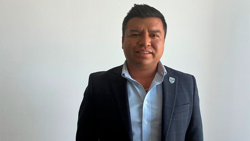 Se reúne presidente municipal de Huimilpan con la mesa directiva del fraccionamiento Encino para evaluar avances de obras que están pendientes  