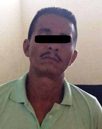 Detienen a sujeto que intentó robar en tienda departamental de Apatzingán, Michoacán - Foto 0 