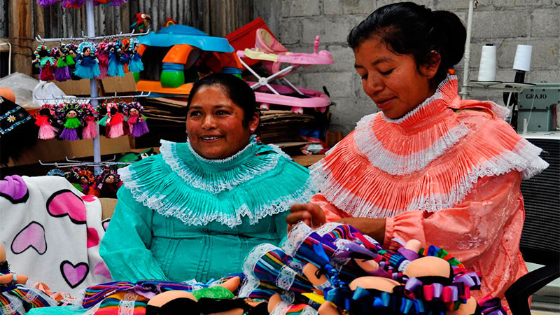 Muñecas Lele y Dönxu, están a un paso de obtener la declaratoria de origen que las blindará jurídicamente contra la piratería y el uso indebido de su imagen: IMPI 