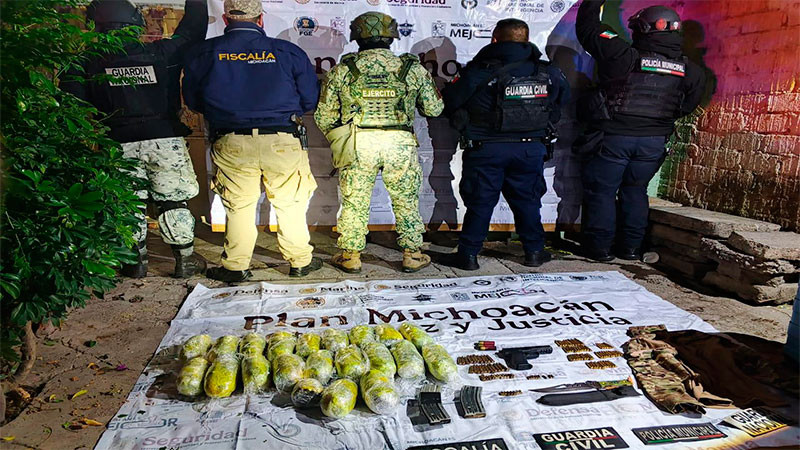 En Zamora, Michoacán: SSP asegura hierba verde, una réplica de arma de fuego y cartuchos útiles 