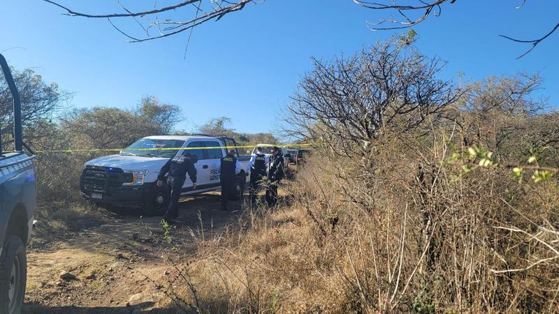 Hallan cadáver calcinado en paraje carretero de Morelia 